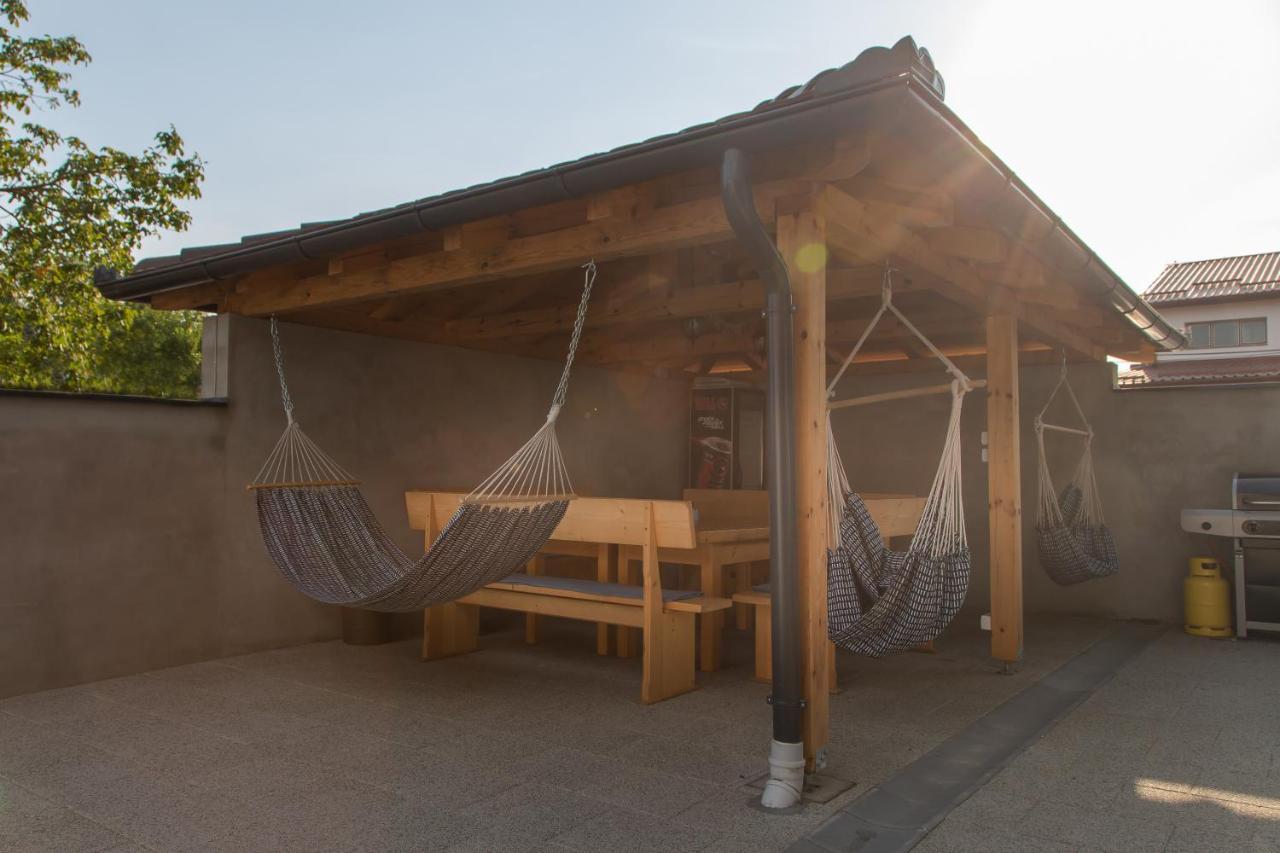 Holiday Home Thesaurum Karanac Esterno foto